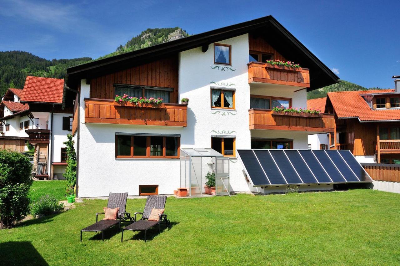 Wohlfühl-Ferienwohnungen Schneider Bad Hindelang Exterior foto